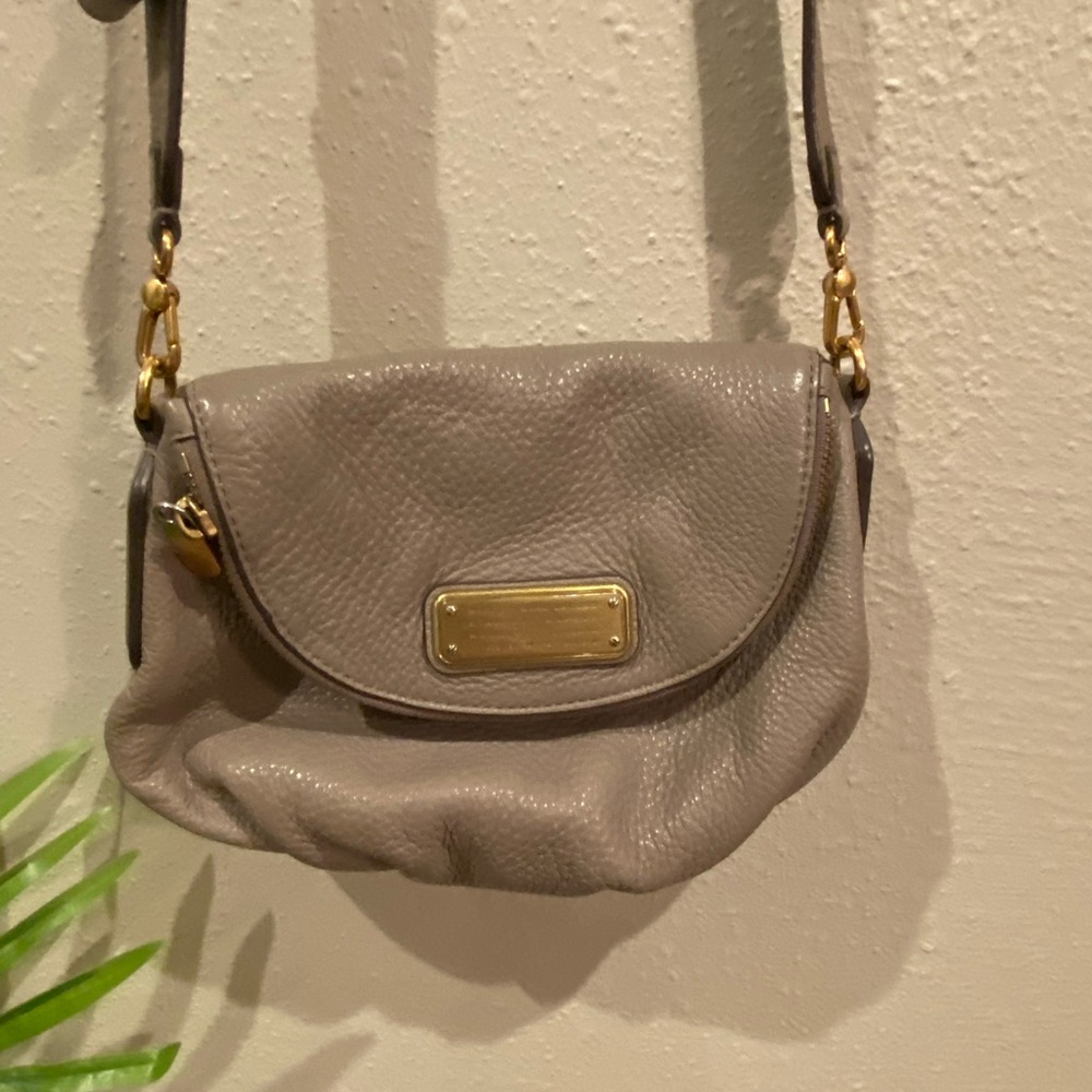 Marc by Marc Jacobs Medium Classic Q Natasha Taupe Calf Leather Crossbody